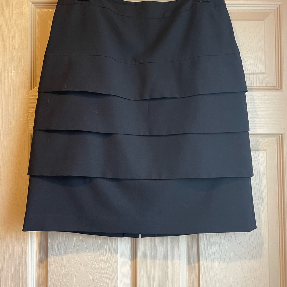 Elegant New Directions Black Tiered Skirt, Size 6